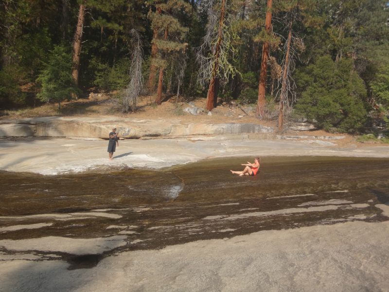 Natur-Wasserrutsche  